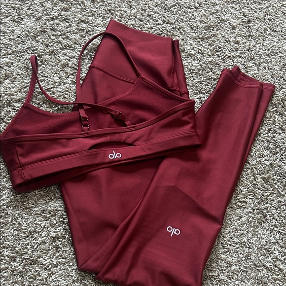 ALO Yoga Pants - Alo Airlift maroon set size S